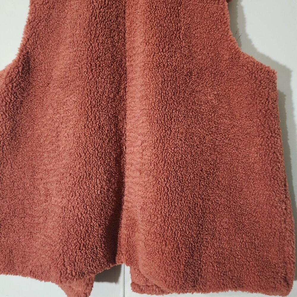 Maurices Fall Orange Rust Sleeveless Soft Fuzzy Sherpa Vest Size 1X - Picture 6 of 12